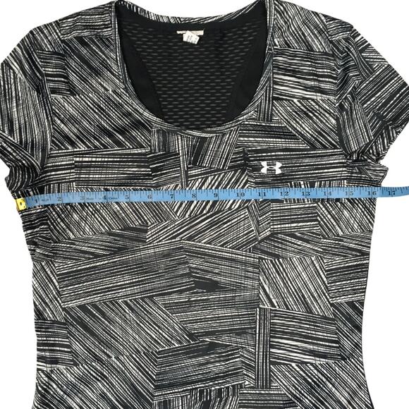 Under Armour Flyweight Short Sleeve Activewear Top Athletic Tee Running Shirt - Picture 4 of 6